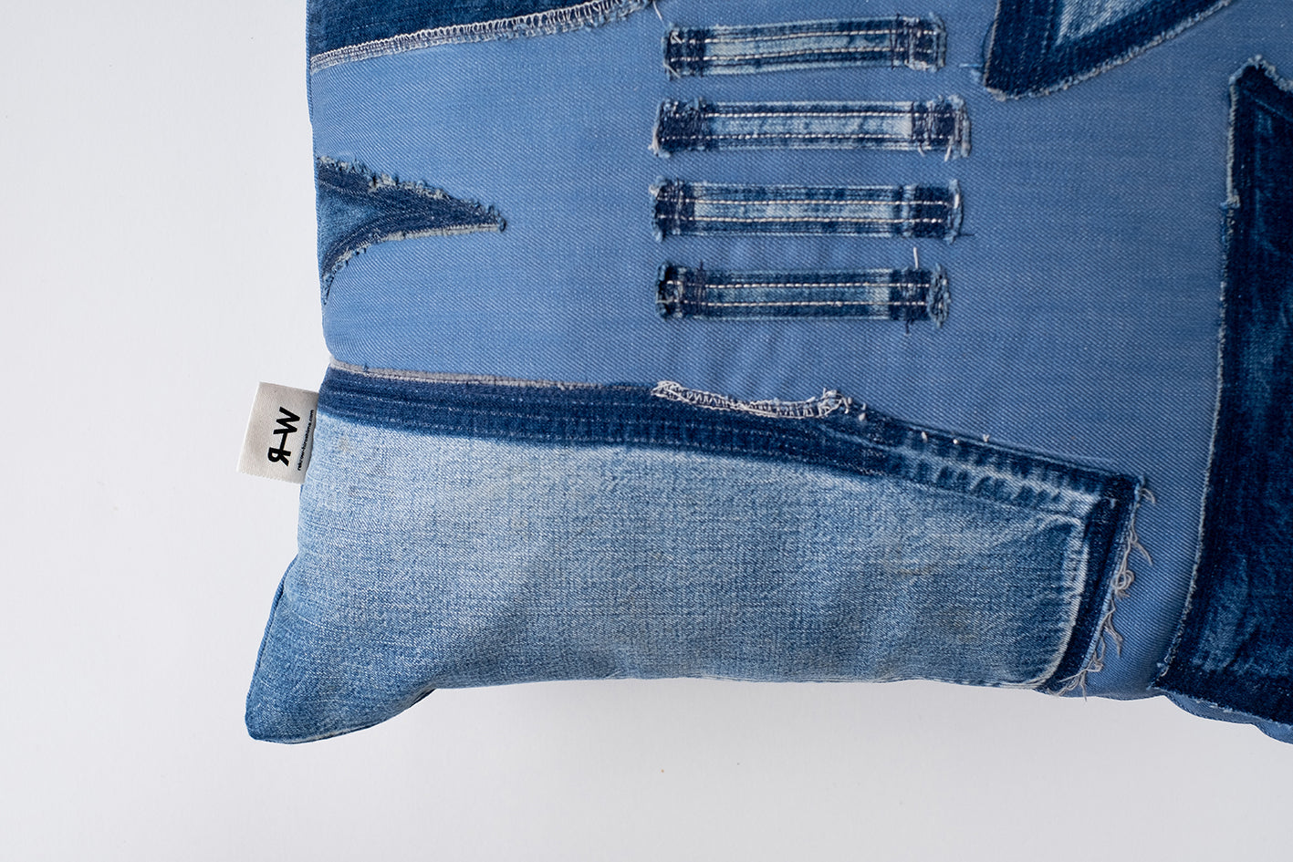 Panel design RW CUSHION<Blue>